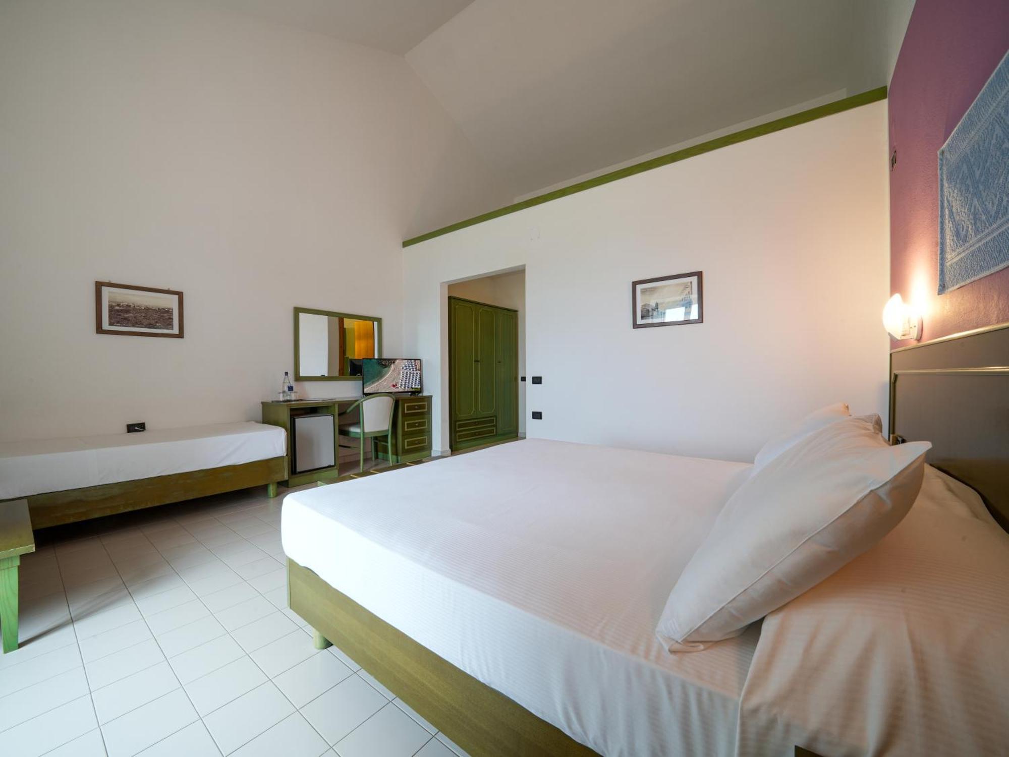 Le Tonnare Di Stintino - Beach Resort 外观 照片