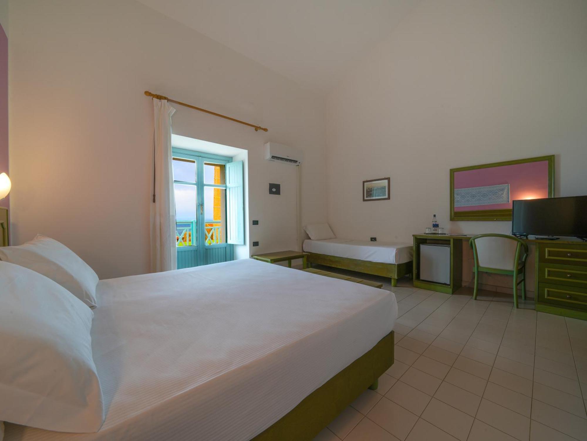 Le Tonnare Di Stintino - Beach Resort 外观 照片