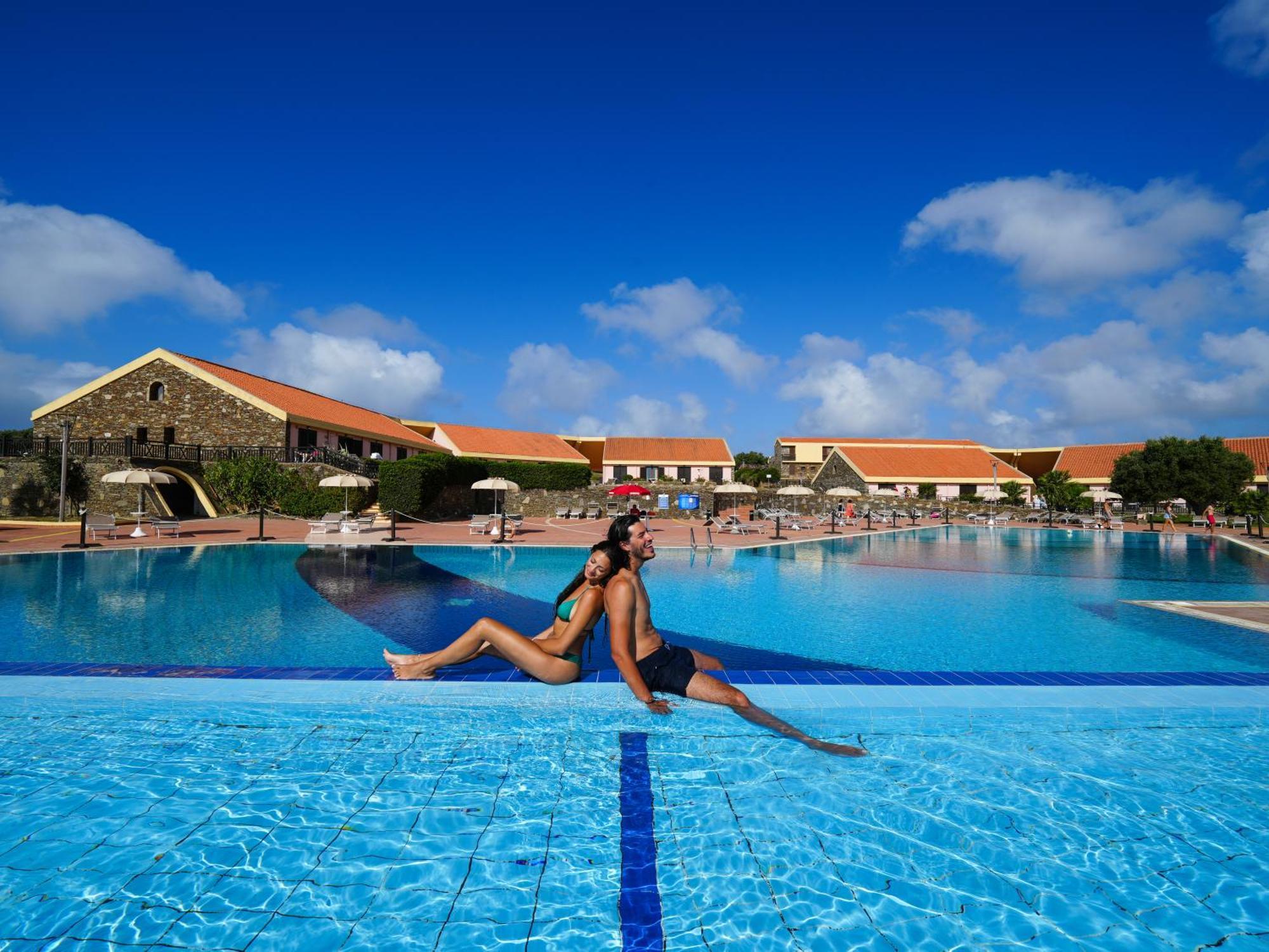 Le Tonnare Di Stintino - Beach Resort 外观 照片